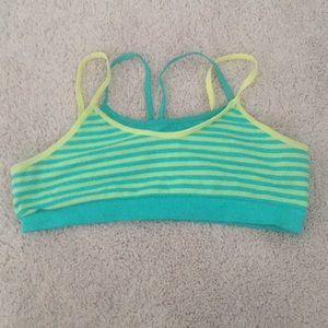 Reversible sports bra